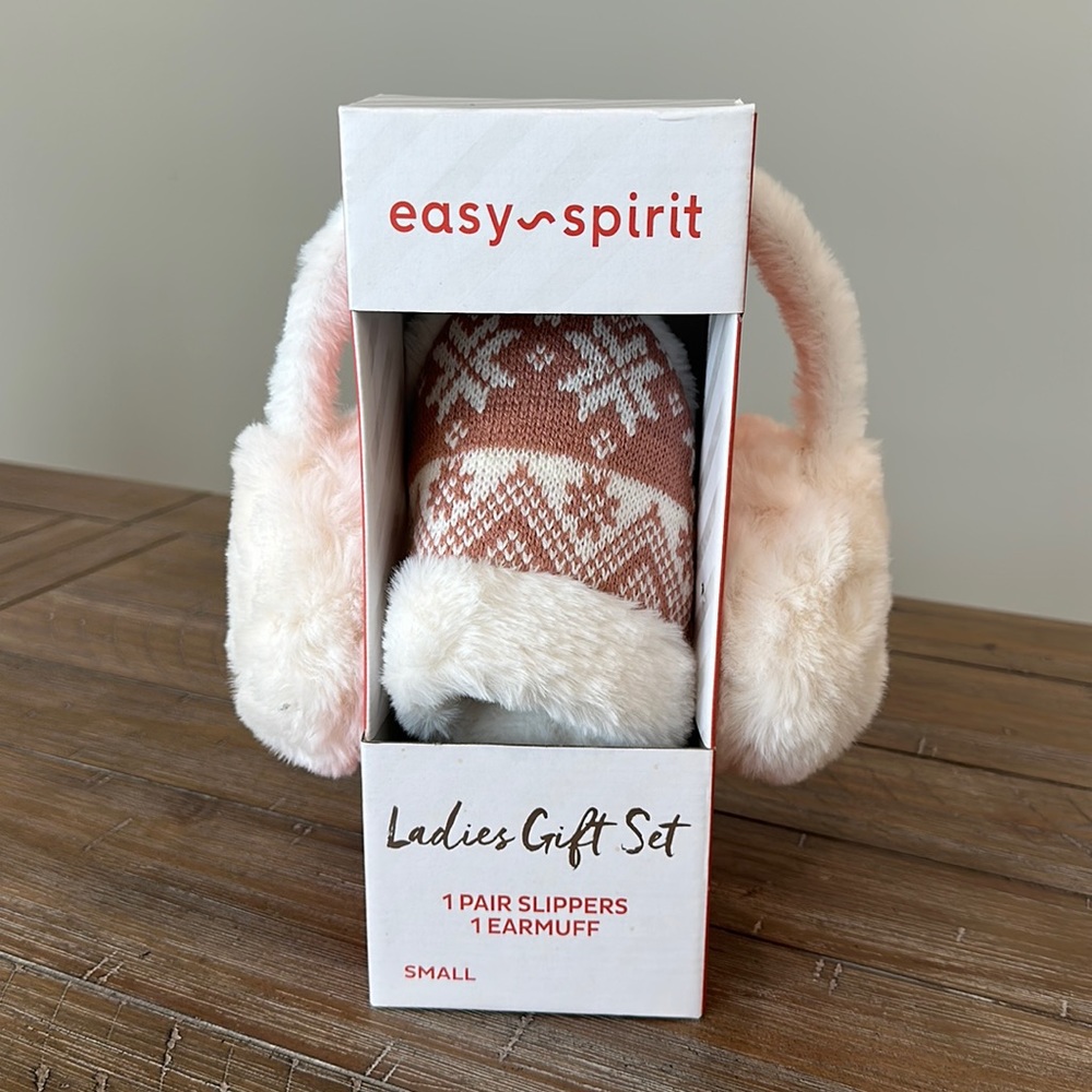 Earmuff and slipper set brand new.  Fits shoe size 5-6.